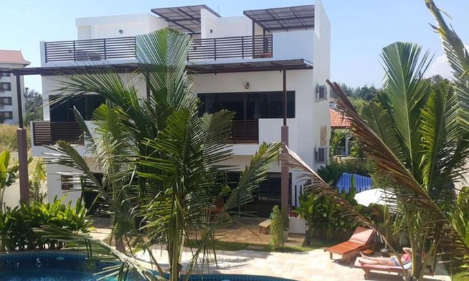 Rayong Haus | VIP Chain Resort