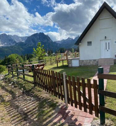 Pitomine Skihütte | Vista Pitomine