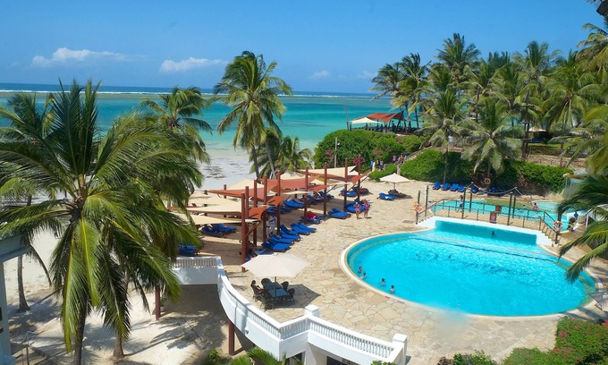 Mombasa Resort | Voyager Beach Resort