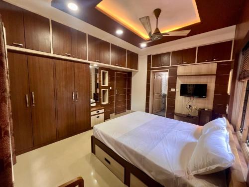 Udupi Haus | VSR Comforts Udupi