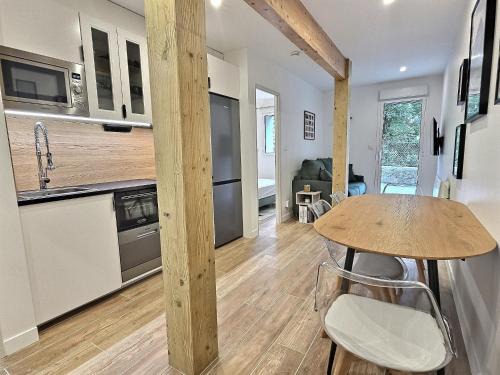 Gerde Wohnung | Vue Rivière, Élégant T2, Neuf, Terrasse, RDC