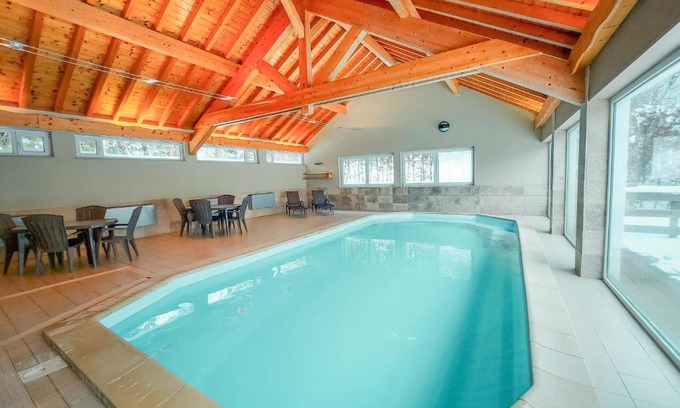 Chodes Haus | Vue sur la Vallée - Family holiday home in Malmedy with private pool