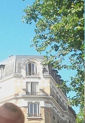 Malakoff Haus | Vue sur les toits de Paris, tour Effeil, centre malakoff, chambre chez l'habitant, sans ascenseur, à deux pas de Paris