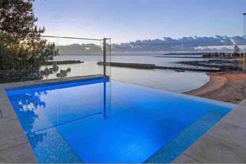 Shellharbour Haus | Wake up to the ocean at LegaSea