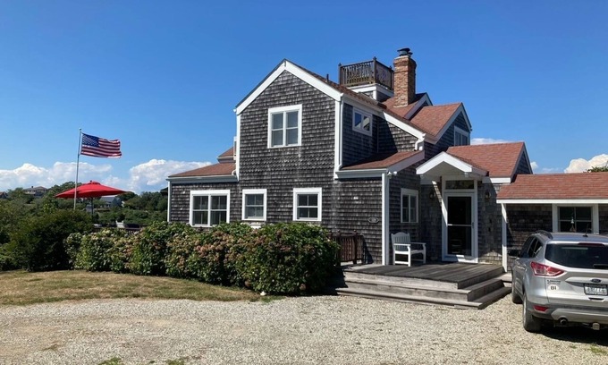 Block Island Haus | Walk everywhere and enjoy nature at this family centric home.