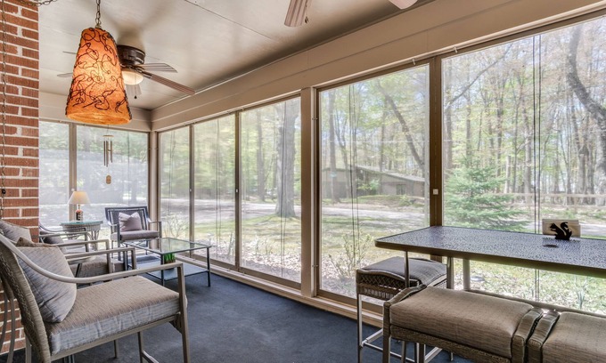 Douglas Hütte | 1 Block vom Lake Michigan - Gemütliches Cottage mit 2 Schlafzimmern - 6 Personen