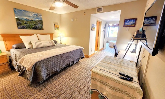 Crested Butte Hotel | Walk to the slopes! Base Area Location w/ Free Shuttle! Shared Hot Tub & Pool! G