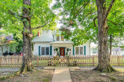 Pulaski Haus | Walk to UT Southern and Dtwn Pulaski Historic Home