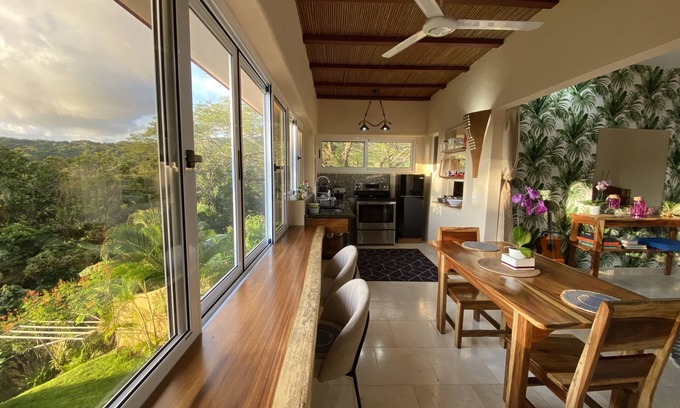 Puerto Carrillo Wohnung | Walking distance to swimming beach, Studio apartment, super safe, near Samara