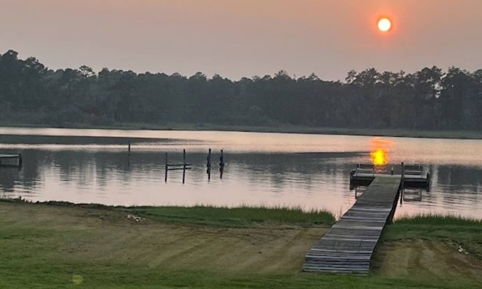 Aurora Haus | Water Front Home with Private Dock on Bond Creek