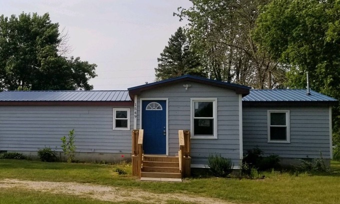 Linwood Haus | Waterbuggs Place Cottage L