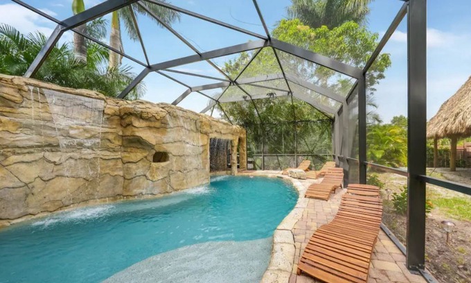 Solana Resort | Waterfall Pool! Tiki Hut! Amazing Retreat Property