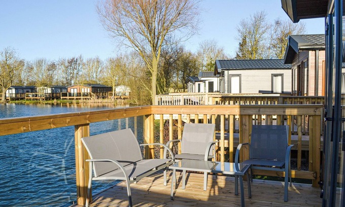 Malton Hütte | Waterfoot Lodge (W09)