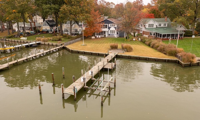 Shady Side Haus | Waterfront Home on the Chesapeake Bay!