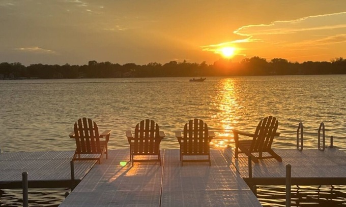 Twin Lakes Haus | Waterfront home with private hot tub and pier on Lake Elizabeth!