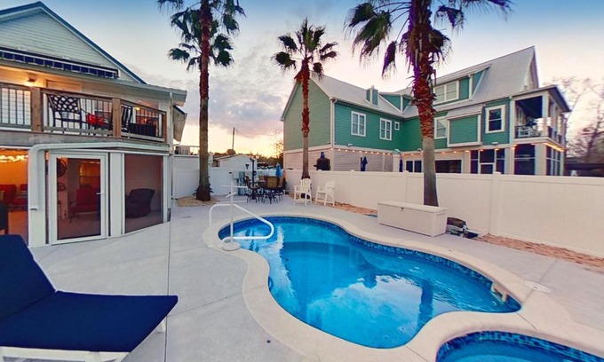Socastee Haus | Waterway Fun