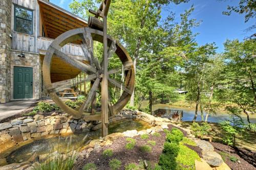 East Ellijay Haus | Waterwheel on the Cartecay