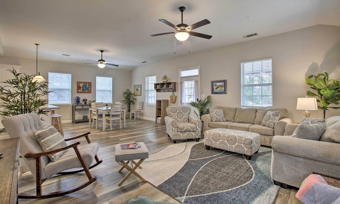 Waveland Hütte | Waveland Home Near Beach: Pets Allowed!