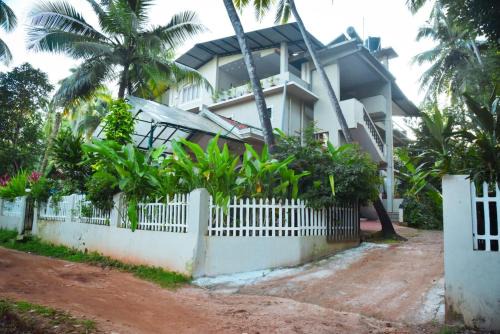 Baga Haus | Wayne's Nest Calangute Goa