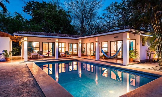 Palm Beach Estates Haus | Willkommen in der Casa Verde, einsam am Playa Grande - nur 50 Meter vom Strand entfernt