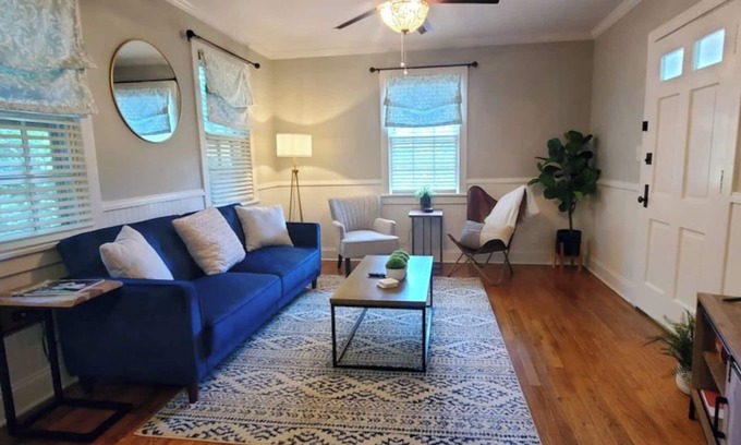 Columbus Haus | Welcome to Hilltop Cottage!