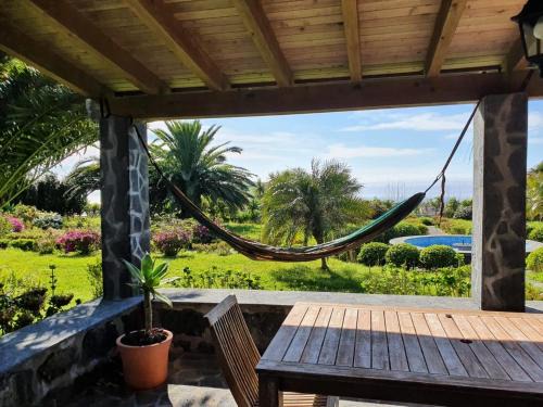 Varzea Haus | WelcomeBuddy - Traumgarten Rustic House (Sunset)