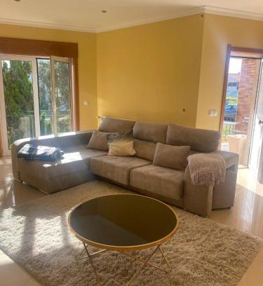 Mira Haus | Welcoming house with terrace and garden in Barra de Mira
