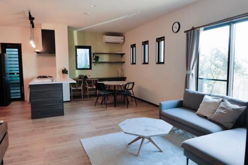 Taketomi-jima Taketomi-cho Haus | WELL/石垣島の市街地にあるオシャレな家