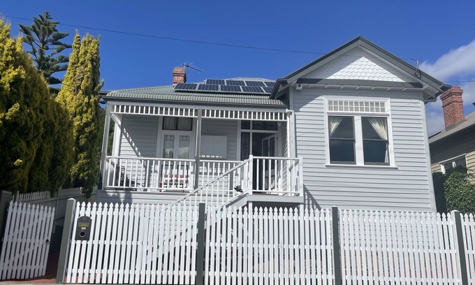 South Hobart Hütte | Wellesley Cottage