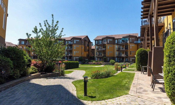 Westbank Haus | West K - Chateau Serenity