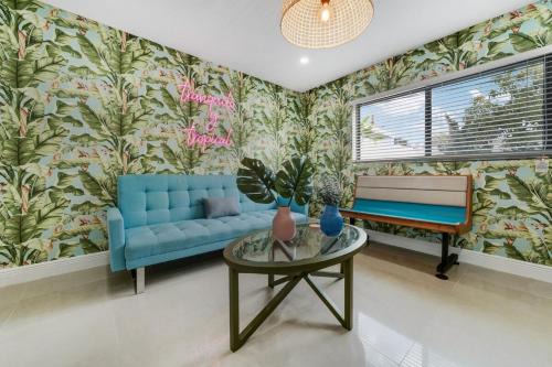 Ludlam Haus | Westchester Garden