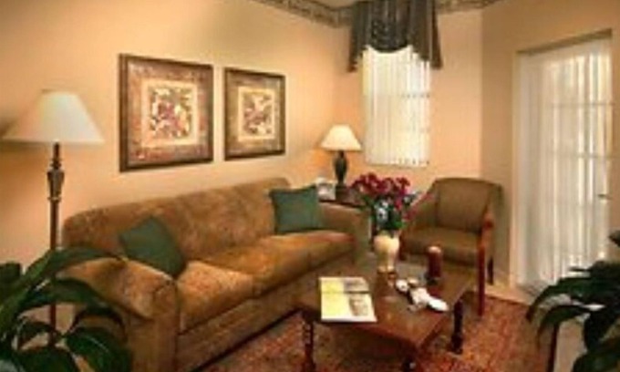 Weston Resort | Weston Mizner Place for 2024 Christmas Week