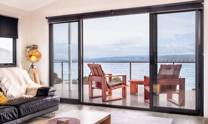 Coles Bay Haus | Whale Watcher 1 ~ Nur wenige Meter vom Wasser entfernt