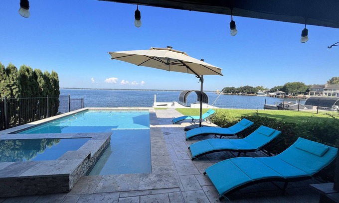 April Sound Haus | What A View!! Open Water View with Private Pool & Spa. Breathtaking Sunrise!!