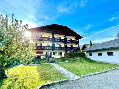 Bad Goisern Wohnung | Whats-App Self-Check-IN - Villa Maria Theresia