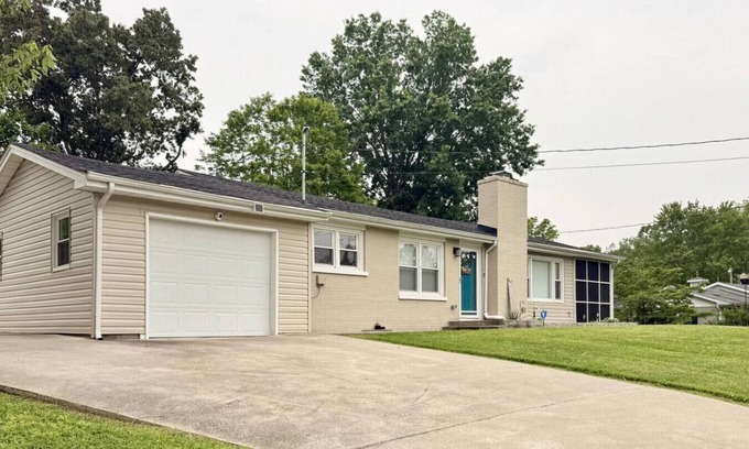 Beattyville Hütte | Whisker Ridge: A Cozy 3-Bedroom Cottage