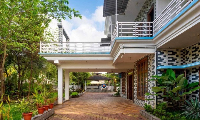 Dandeli Hotel | White Petals Dandeli