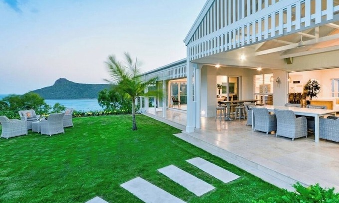 Hamilton Island Haus | Whitehaven House