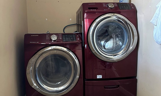 Snow Hill Haus | Whole house Los Flores