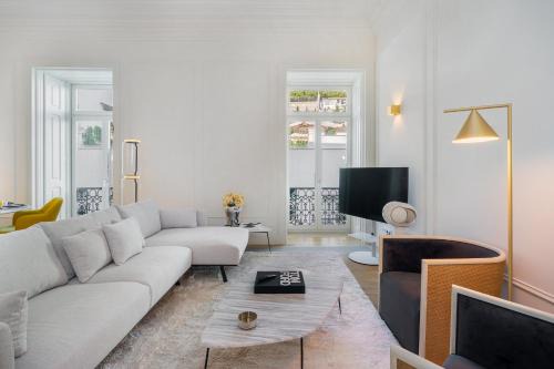 Baixa Wohnung | WHome | Av. da Liberdade Deluxe Apartment w/S-Pool, Gym & Parking