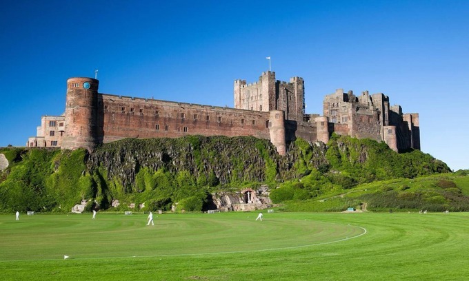 Bamburgh Kabine | WILD CHIVE LODGE - sleeps 6 guests in 3 bedrooms