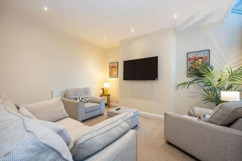 Reddish Haus | Windmill House