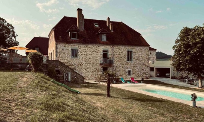 L'Etoile Haus | Wine property in a quiet village