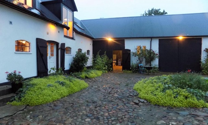 Loderup Haus | Wingårdhs B&B Österlen