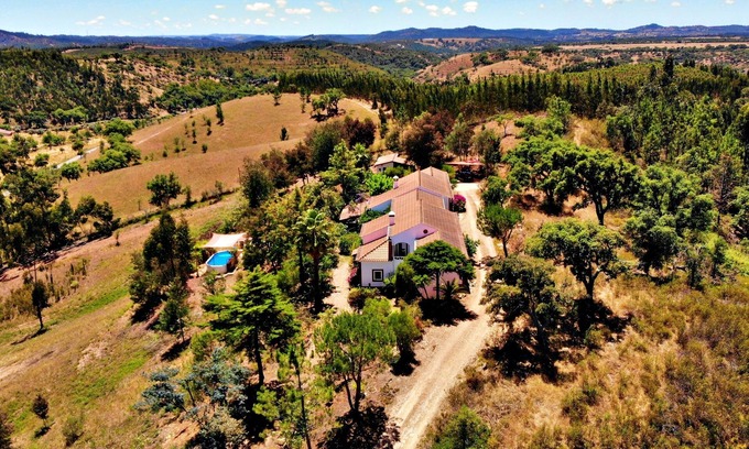 Reliquias Villa | NatureVilla & Pool - near V.N. Milfontes/Sao Luis