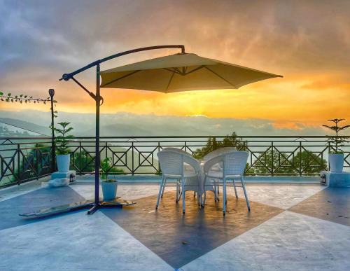 Majkhali Haus | Winterline Vista