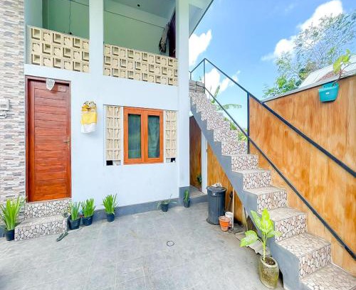 Blahbatuh Hotel | Winy House