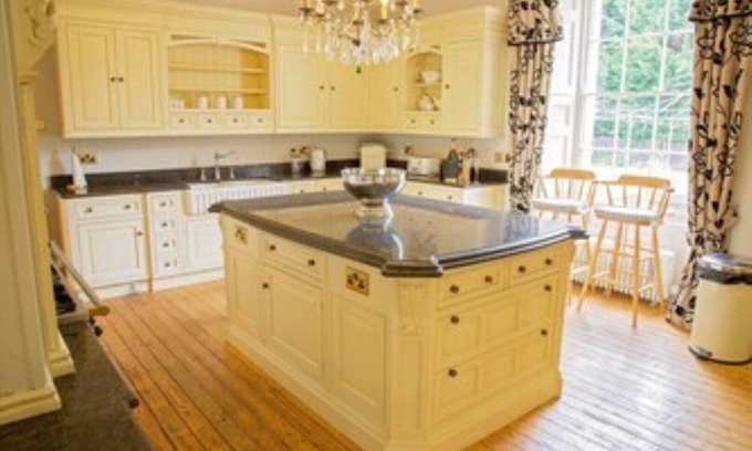 Beachley Haus | Wonderful Georgian Manor House sleep 28 in Chepstow with Games Room .