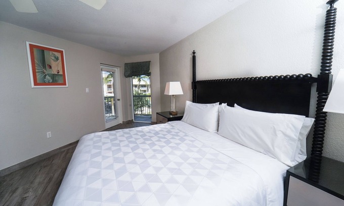 Crystal Harbour Resort | Wonderful Location Perfect for Your Next Vacation! Beachfront Property, Pool