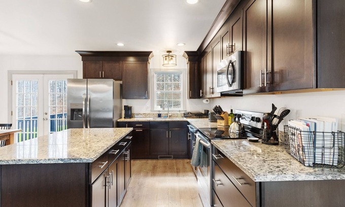 Barboursville Haus | Wooded Escape Near UVA, Wineries & Skyline Dr
